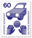 Stamp: Ball spielendes Kind und Auto