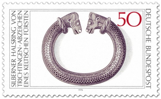 Stamp: Silberner Halsring (keltisch)